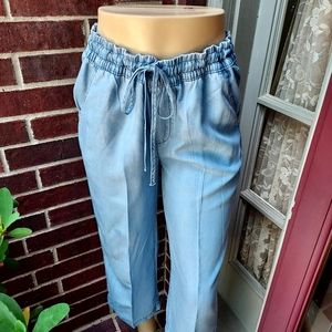 ST. JOHNS BAY WIDE LEG  FOUR POCKET, ALL AROUND ELASTIC DRAWSTRING WASIT JEAN'S,
